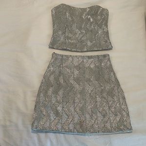 Manning Cartell silver skirt and top gorgeous set 6 zigzag